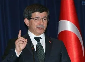 Davutoğlu: Şam masum olduğunu savunuyorsa bunu ispatlamalı