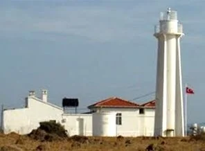 Deniz fenerinde denizcilik kütüphanesi