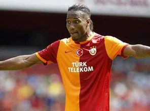Drogba yürekleri ağza getirdi