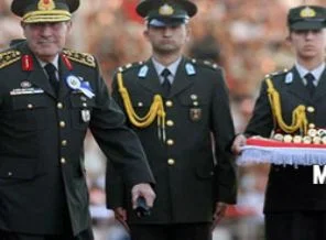 Ergenekon'dan ceza geleceğini anlayan yurt dışına kaçtı