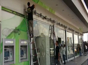 'Gezi' Taksim'deki işyerine bunu da yaptırdı
