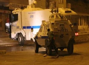 Hakkari'de polis müdahalesi