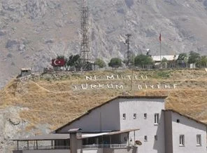 Hakkarililerden 'Kale Tepe'nin boşaltılması için Başbakan'a mektup