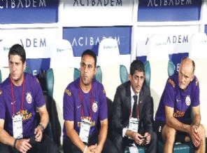 Hasan Şaş'tan tribünlere hareket