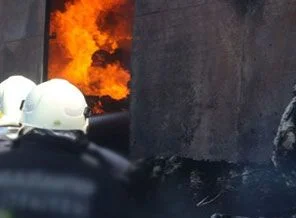 Hastanede yangın çıktı, yaralılar var