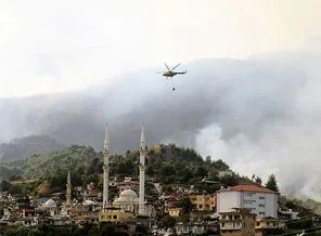 Hatay'da 700 hektarlık orman zarar gördü