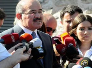 Hüseyin Çelik'ten 'it'li gönderme!