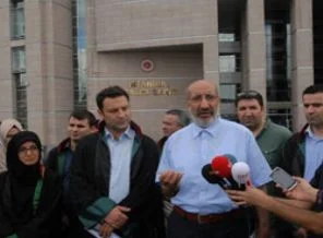 İHH'dan Sisi ve el-Baradey hakkında suç duyurusu