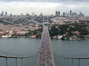 İstanbul Boğazı'nda akılalmaz olay