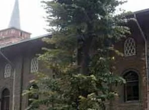 İstanbul'da ezanın okunduğu ilk cami!