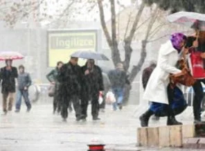 İstanbul'da yağmur sürprizi