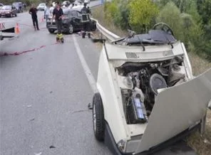 İzmit'te feci kaza: 2 ölü, 2 yaralı