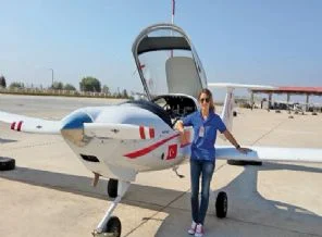 'Kaptan'ın eşi pilot oldu