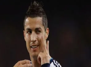 Manchester Ronaldo'yu açıkladı