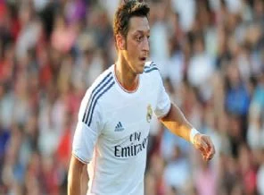 Mesut için Real kapısını çaldılar