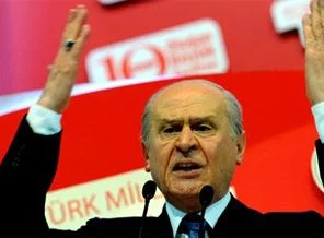 MHP'nin seçim genelgesini Bahçeli açıkladı