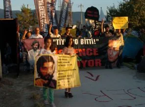 Mirzabeyoğlu için siyah çelenk!