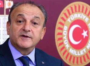 Oktay Vural: AK Parti projesini uyguluyor
