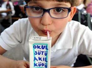 Okullarda haftada 3 gün süt dağıtılacak