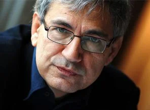 Orhan Pamuk'tan Mısır'a destek: İçim kanıyor