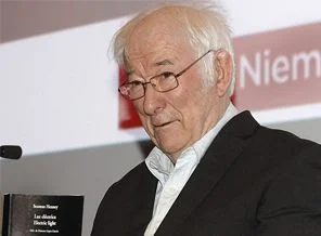 Oscar ödüllü İrlandalı şair Heaney öldü