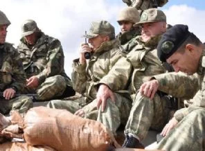 PKK'nın hedefindeki komutana refüze atama