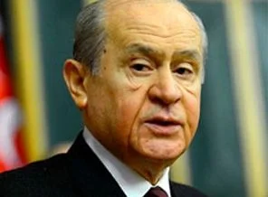 Şahin: Bahçeli'nin işi gücü Başbakan'a hakaret etmek