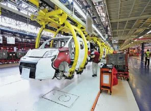 Sanayideki kıpırdanma yüzde 3'lük büyüme umudunu artırdı