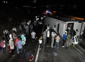 Şanlıurfa'da kaza: 1 ölü, 40 yaralı