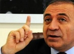 Sarıgül gelirse Tekin istifa edecek mi?