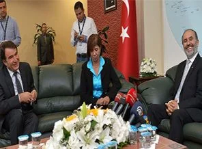 Siyasetin bayram gündemi: Yeni anayasa ve çözüm süreci