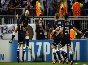 Sociedad Lyon'u şok etti!