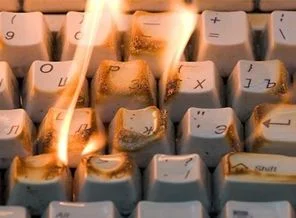 Sosyal medyada erkekler daha çok nefret ediyor