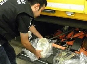 Tarihi eser kaçakçıları yakalandı