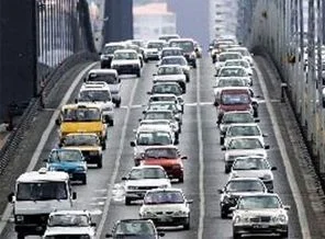 Trafik sıkışıklığının İstanbulluya zararı ne kadar?