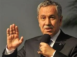 'Türk gazetecilerin tutuklanma ve infaz ihtimali var'