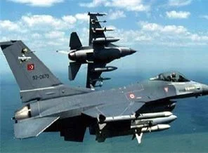 'Türk jetleri Lübnan semalarında'