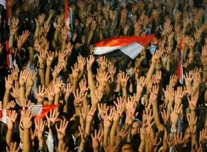 Türköne: Darbeciler ve destekçileri kaybediyor