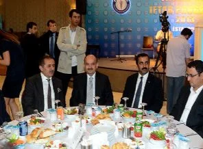 Üniversite yönetimlerine 'sözleşmeli' yetkisi