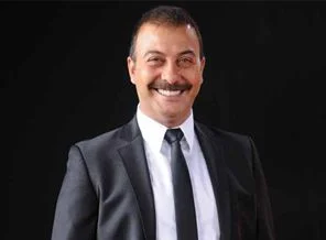 Ünlü oyuncu dolandırıldı