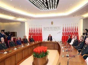 YAŞ'ın ikinci gün çalışmaları başladı