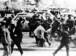 Yıl: 1960, 15 idam, 402 müebbet, 520 hakim kovuldu