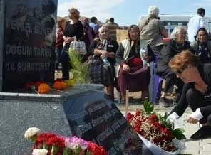 12 Eylül'de idam edilen Veysel Güney'in anıt mezarı açıldı