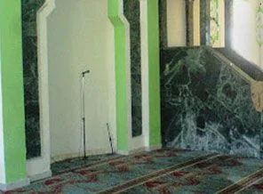 454 Cami imam olmadığından kapalı