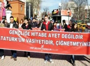 90'lık CHP'den bir İslam düşmanlığı klasiği!