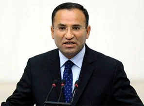 AK Parti'den PKK'nın 'çekilmeyi durdurduk' açıklamasına ilk tepki!