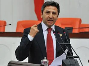 AK Parti'den yeni anayasa açıklaması