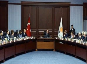 AK Parti'nin kritik MYK toplantısı sona erdi
