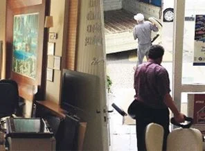 Antalya Büyükşehir Belediyesi'ne haciz
