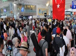Atatürk Havalimanı'nda çile
